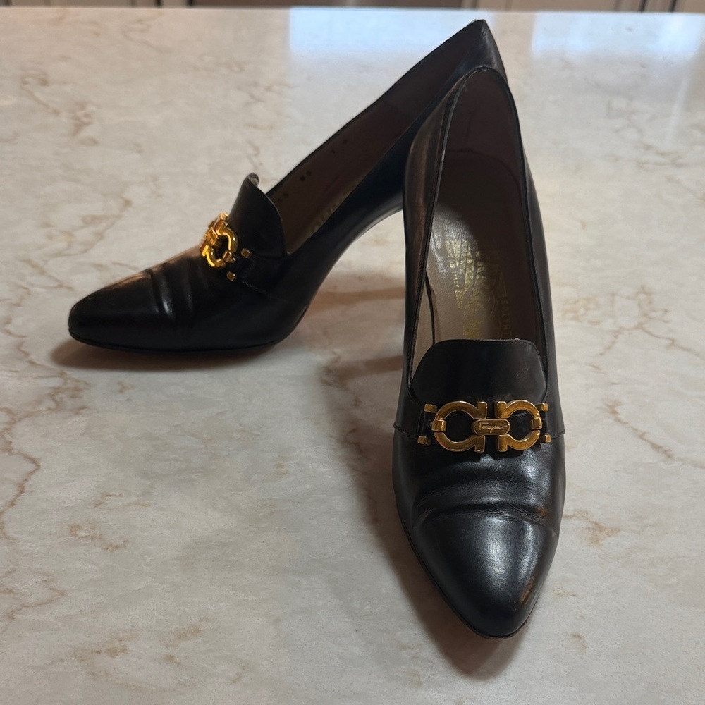 Salvatore Ferragamo Black Leather Heels size 7 with Gold signature logo
